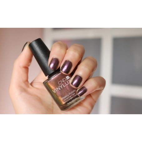 VINYLUX WEEKLY POLISH - HYPNOTIC DREAMS