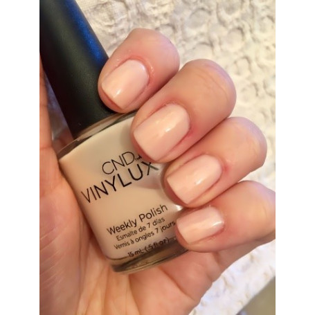 VINYLUX WEEKLY POLISH -  LAVISHLY LOVED